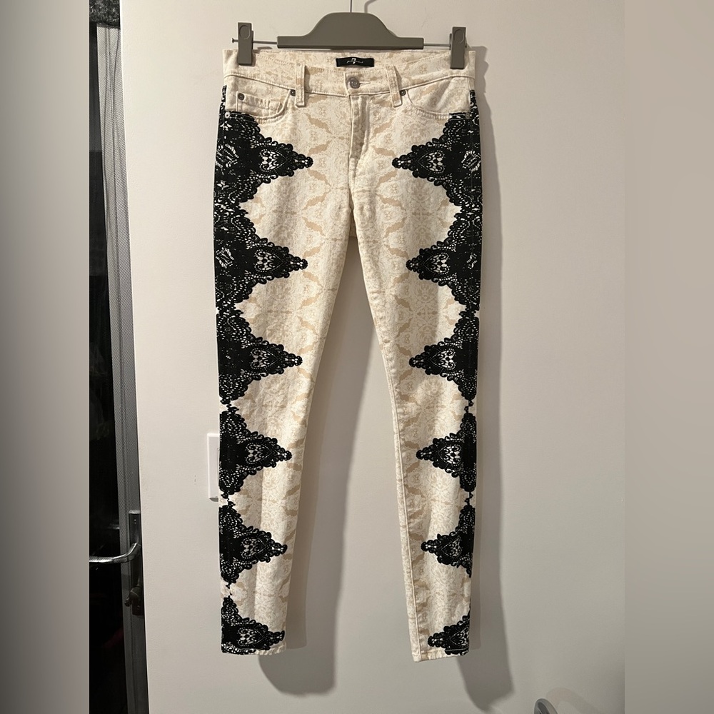 7 For All Mankind Cream Lace Printed Skinny Denim Sz. 27 *EUC* MSRP: $249+tax - Picture 2 of 9